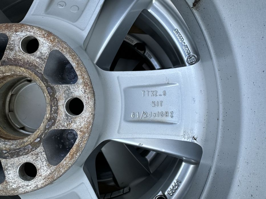 Комплект титанів 5 112 r16 et41 цо 57.1 колпачки підберемо під ваше авто