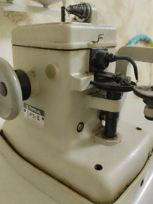 Скорняжна машина (для шкіри і хутра) Typial GP5-II