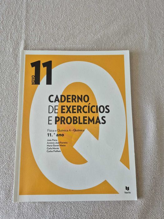 Livro de exercícios, problemas e provas modelo Física e Química A 11º ano ISBN: 978-972-47-5398-0