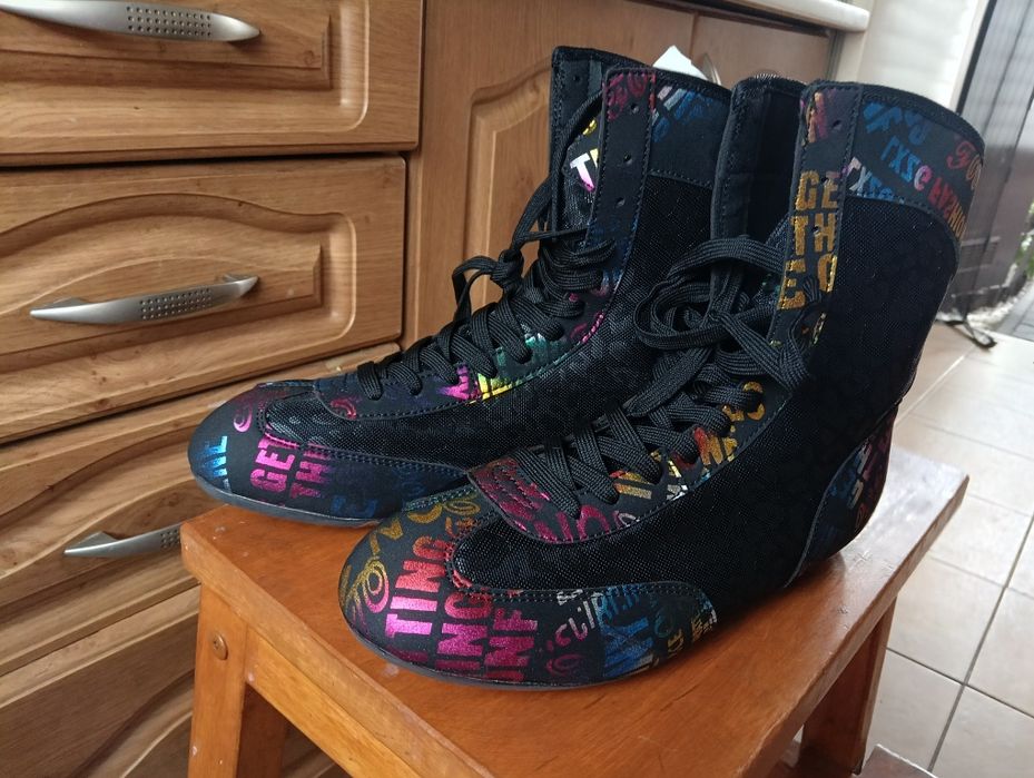 Buty do boksu ..