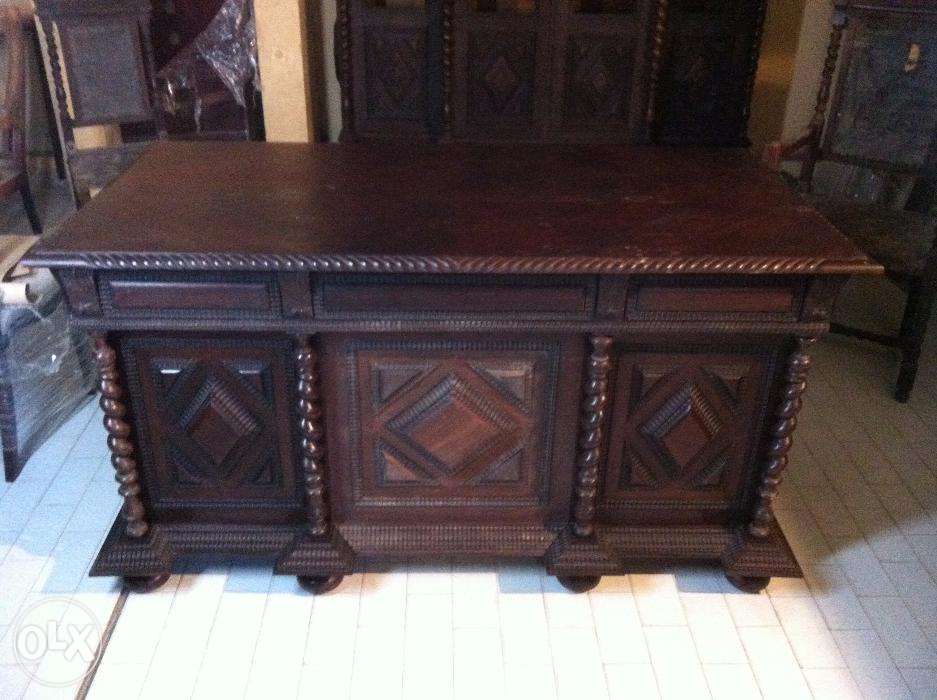 Madeira de Pau Santo - Escritório de Torcidos e Tremidos