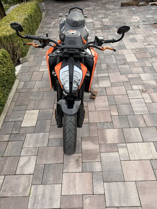 KTM 790 Duke 2024
