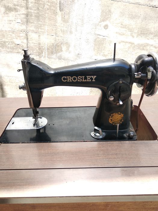 Máquina costura Crosley 1962