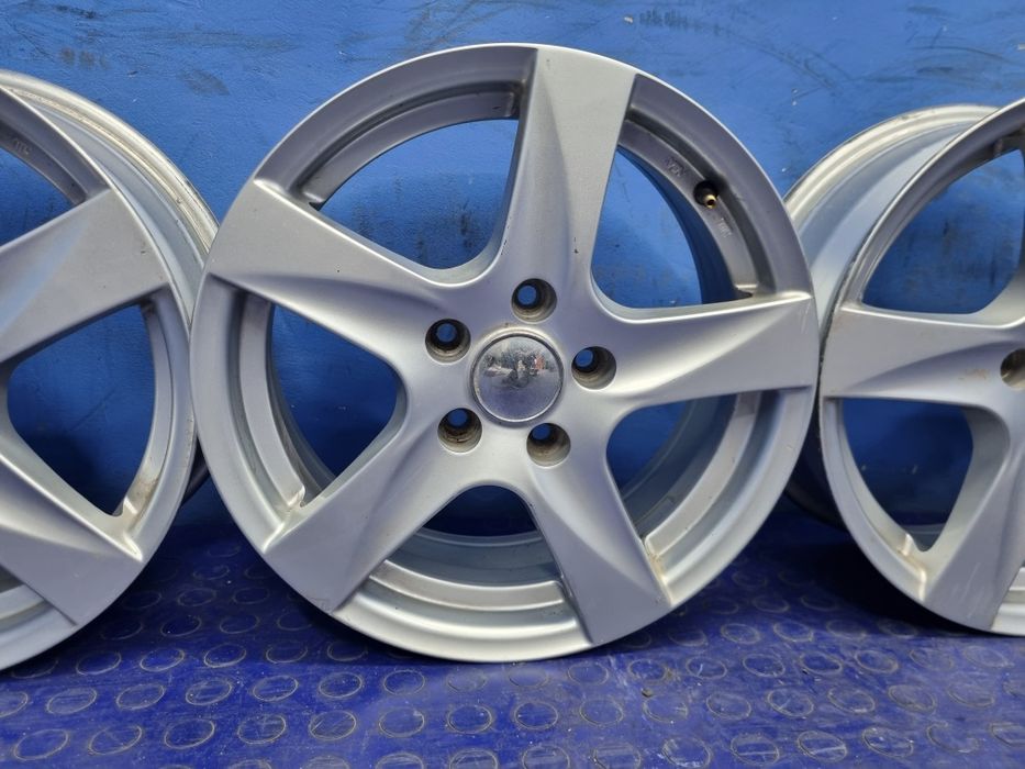 KOMPLET Felg aluminiowych VIA 16" 6.5J ET 45 5x112 felgi | Poznań |