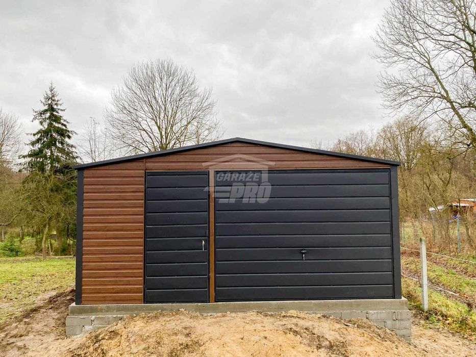 Garaż blaszany 5x6m - Brama uchylna  dach dwuspadowy GP591