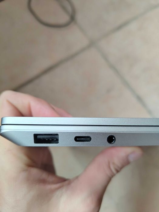 Microsoft Surface Laptop 3 15" AMD Ryzen 5 8/128GB