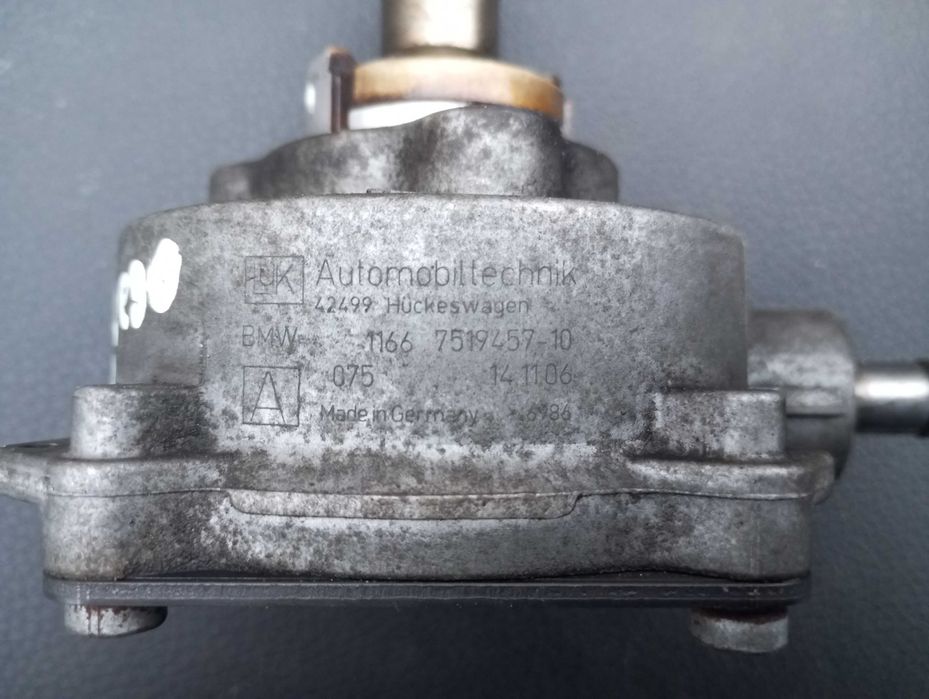 Вакуумный насос BMW e70,e60,e90,e65 N52 751945710