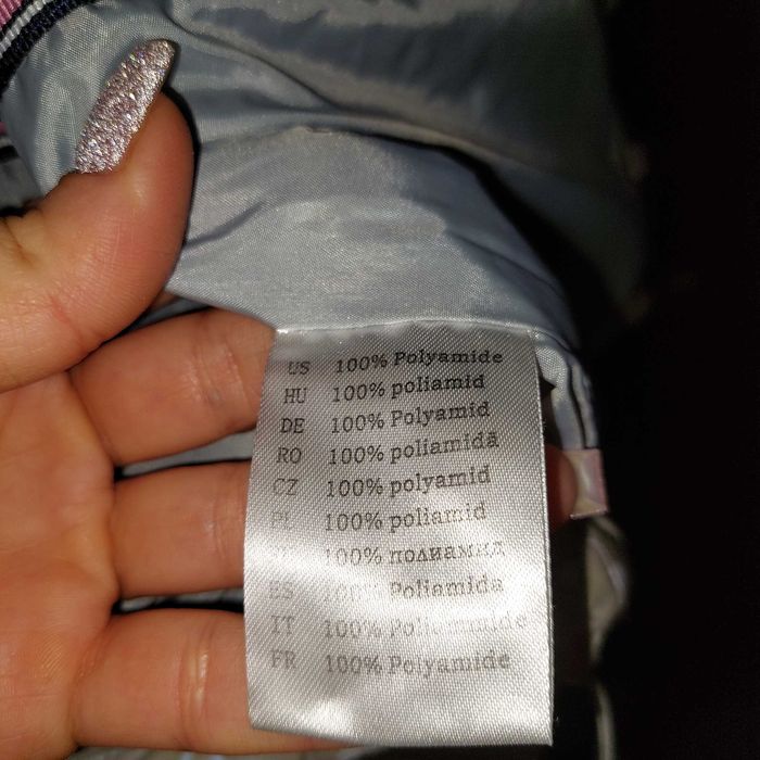 Продам курточку на дівчинку