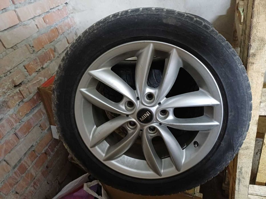 Диски в зборі ЗИМОВА MINI Cooper R17 205/55 5x120 шина колеса