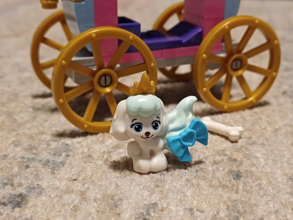 Zestawy LEGO Friends, Princess - 41360, 41141 plus słodki kociak
