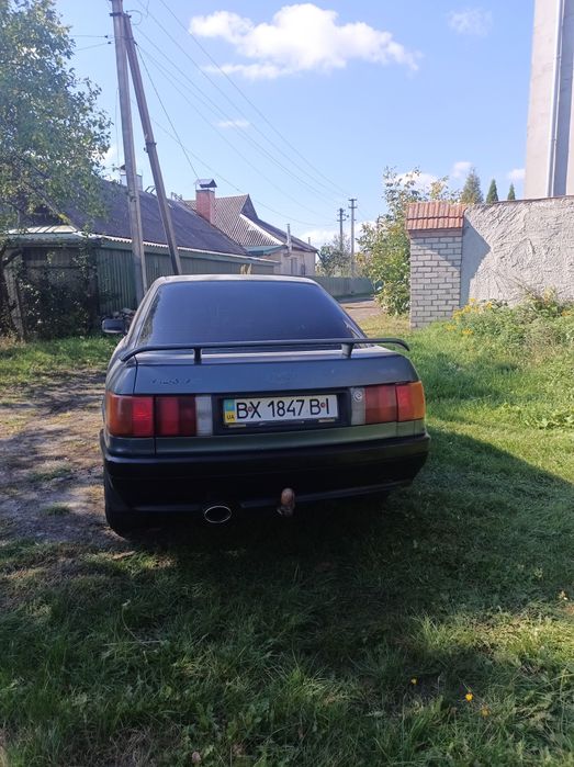 Терміново продам  Audi 80 b3 1.8