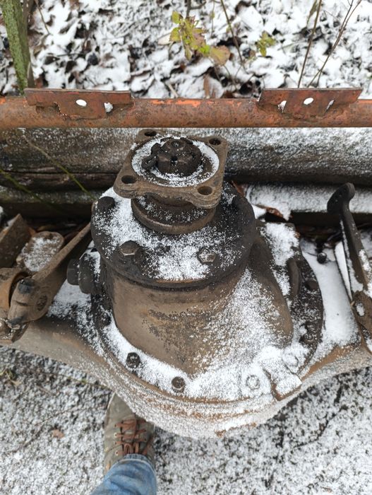 Задній міст ГАЗ 4509