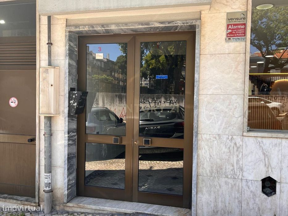 T3 para Arrendamento em Odivelas – Excelente Localização e Estado Impe