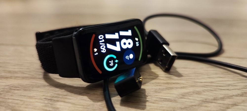 Smartband Xiaomi Mi Band 7 Pro czarny