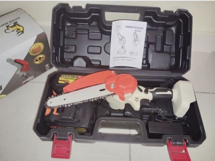 Tesoura de Poda Nova com 2 Bateria de 48W na sua Caixa Selada
Vem c