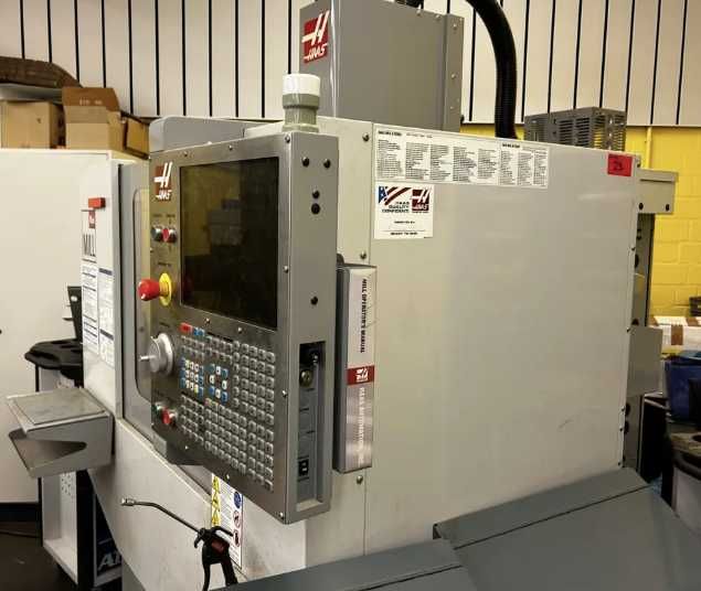 Frezarka CNC HAAS model SuperMiniMill ,