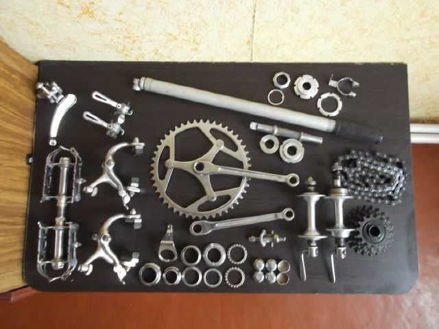 Педали, тормоза, шатун, втулки старт-шоссе хвз, рулевая.