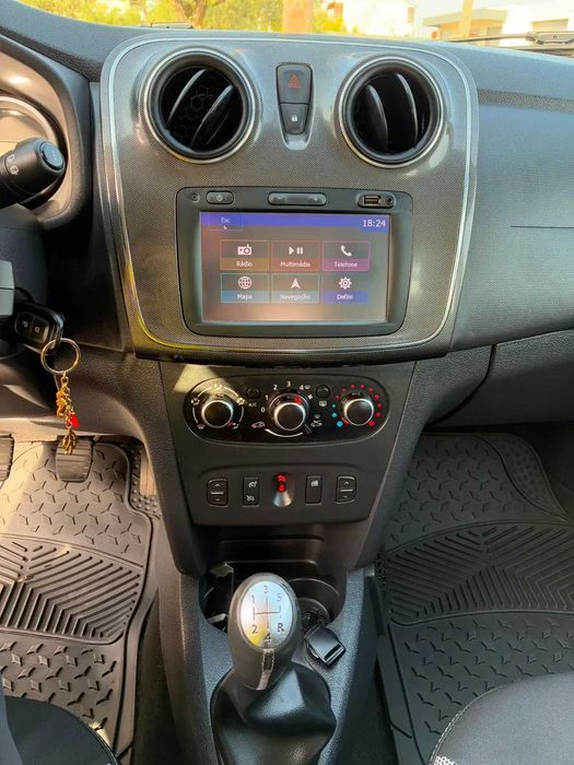 Dacia Sandero - Muito bom estado