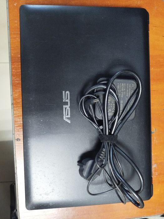 Ноутбук:  ASUS X54H. I3-2310M. SSD-120Gb. DDR3-4Gb. AMD Radeon 7470M-1Gb.