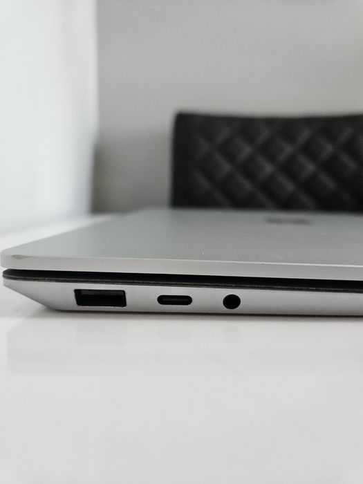 MICROSOFT SURFACE laptop 3 1867 i5-10th 256 GB dotykowy Windows 11