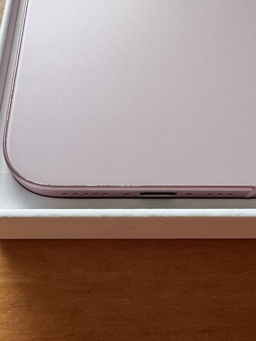 IPhone 15 stan BDB