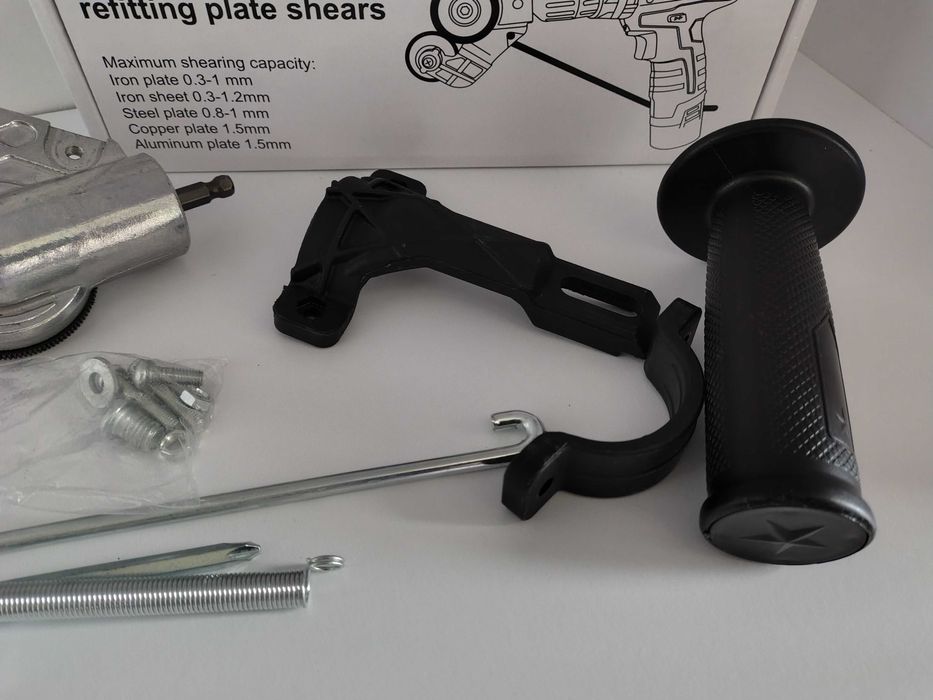 Adapter do cięcia blachy na wkrętarkę/ wiertarkę / Nożyce do blachy