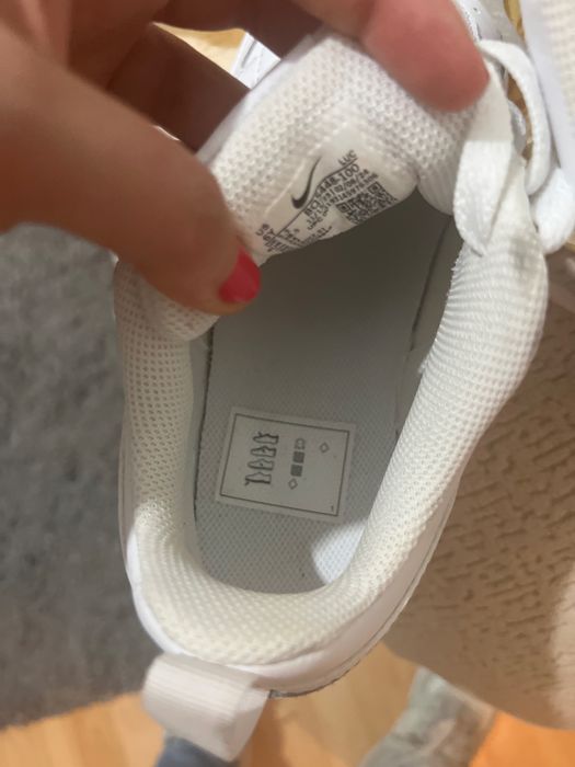 Tenis brancos nike 38.5