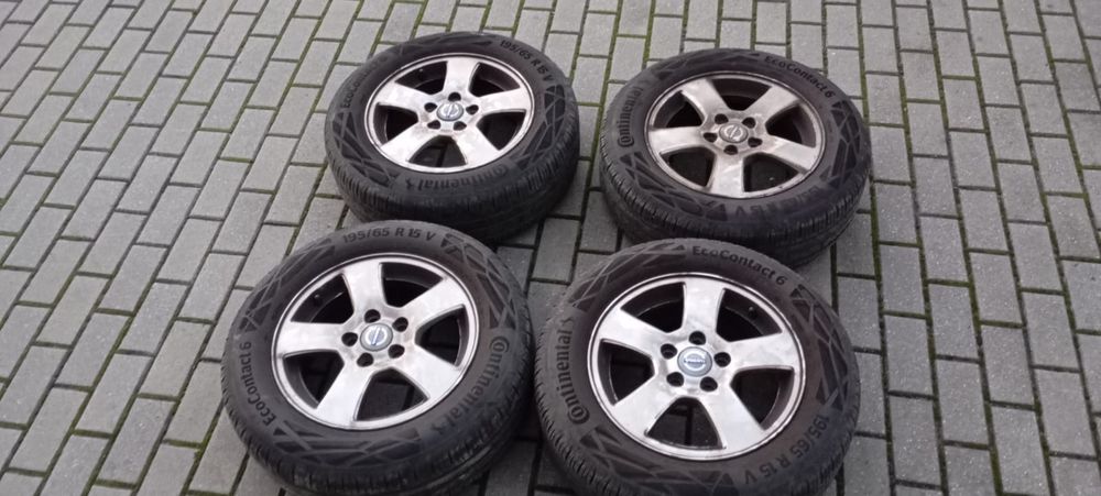 Volvo V50 S40 C30 V70 Felgi Aluminiowe R15