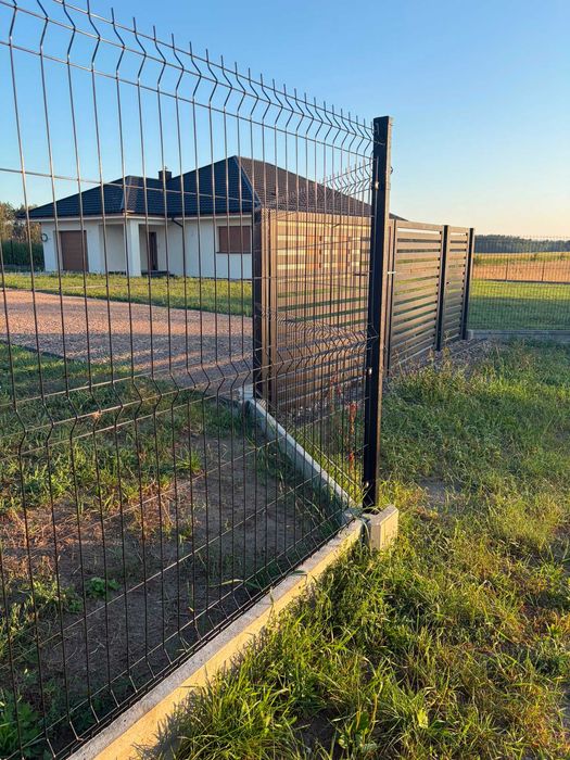 Ogrodzenie panelowe 3d 1,23 fi4 z podmurówką, słupki ogrodzeniowe 60/40