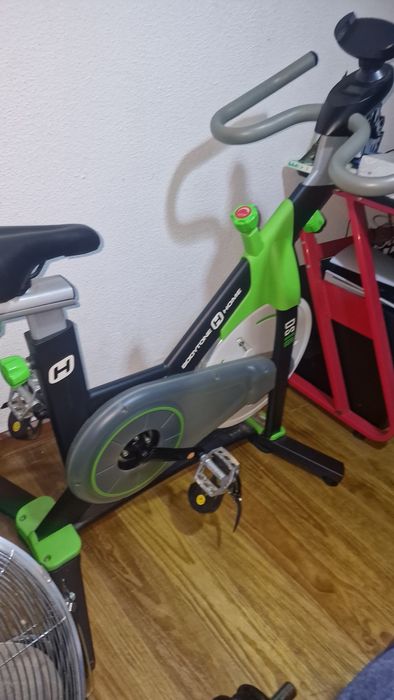 Bicicleta ergometrica completamente nova