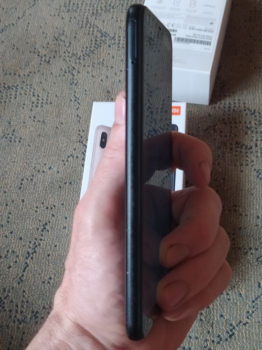 Xiaomi mi A2 lite 3/32