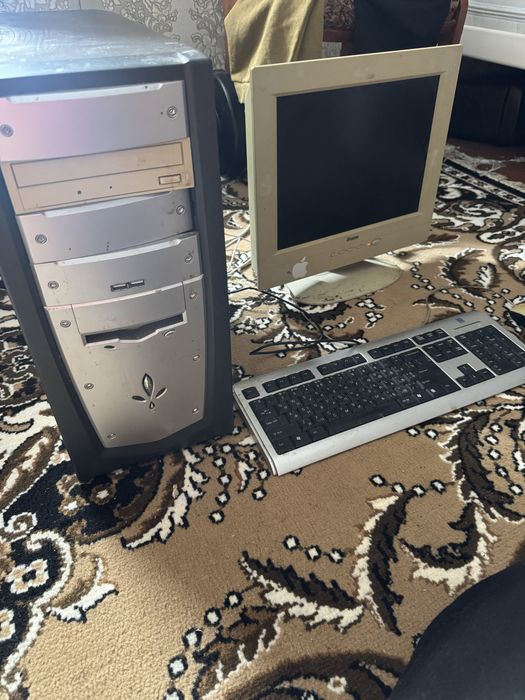 Компьютер для серфинга в интернете. Комплект