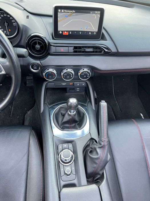 Mazda MX-5 SKYACTIV-G 131 Exclusive-Line