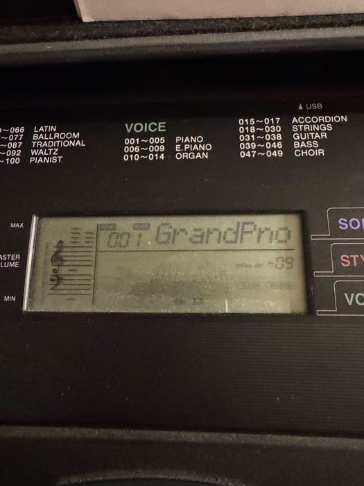 Teclado Yamaha EZ-220