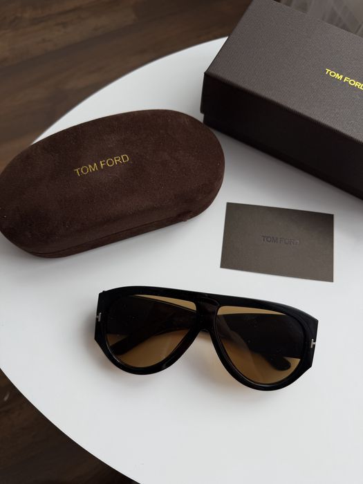 Сонцезахисні окуляри Tom Ford