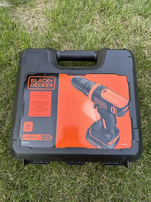 Walizka na wiertarko-wkrętarkę Black & Decker BDCDD12K