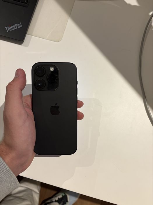 Iphone 14 pro em prefeito estado