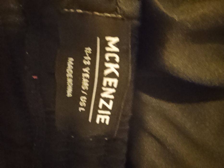 Calça preta das MC kenzie