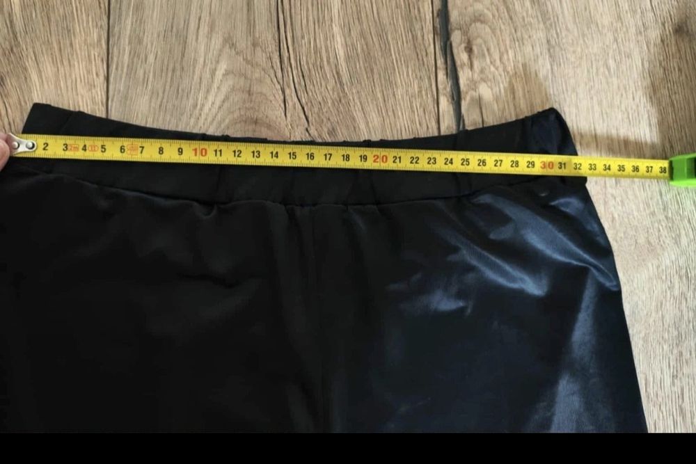 Legginsy czarne r.S
