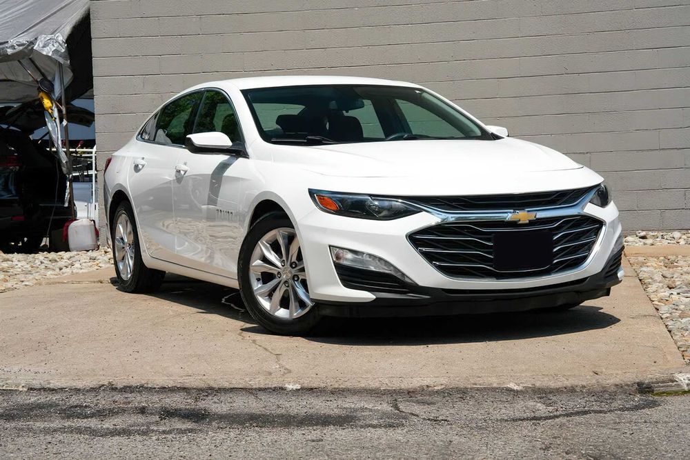 Chevrolet Malibu      2020