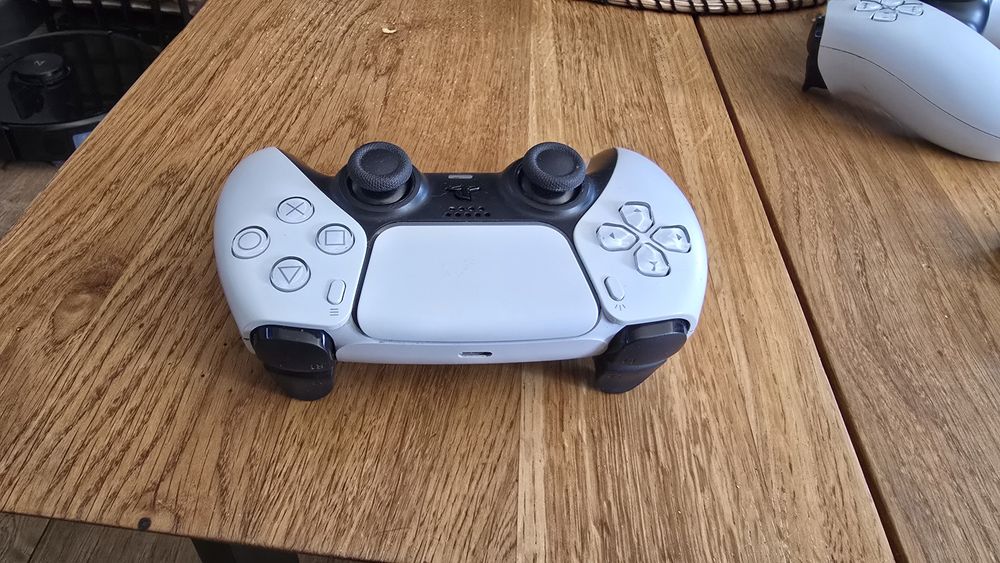 Pad PS5 mało używany