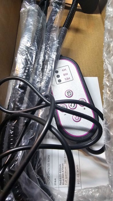 Lampa LED do wzrostu roślin 80 diod TIMER 25 W uprawa roślin do domu.