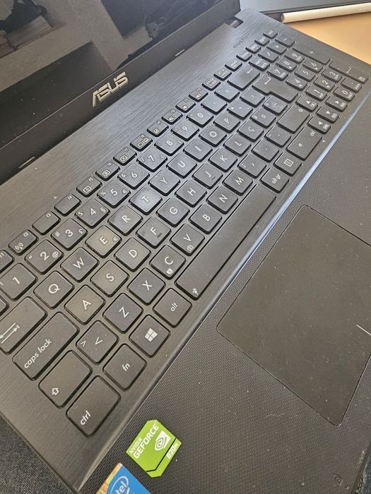 PC portátil Asus X552L i5 | 6gb RAM | 1 Tb HDD | 15,6"