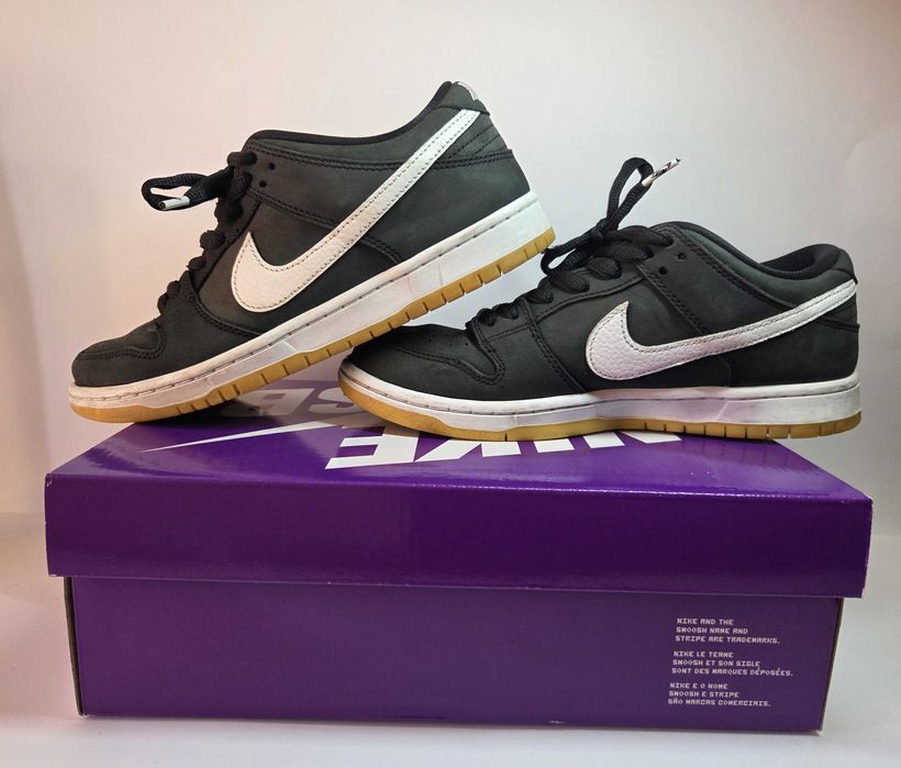 Nike SB Dunk Low Pro – Preto/Branco – EU 41