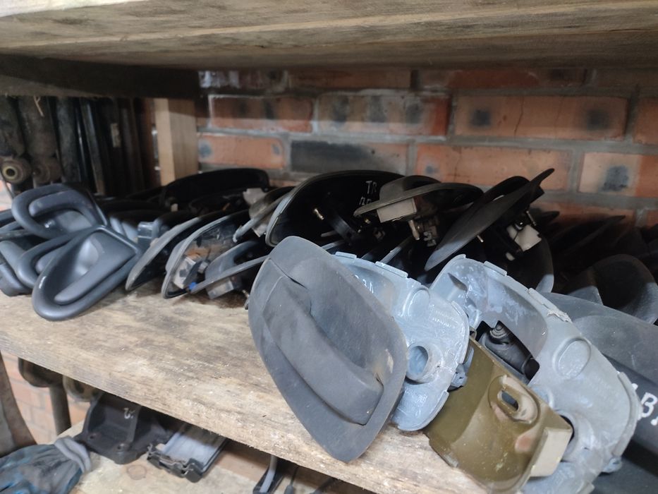 Ручка зовнішня внутрішня Trafic Vivaro Primastar трафик виваро примаст