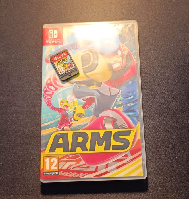 Switch oled em ótimo estado c/ 3 jogos