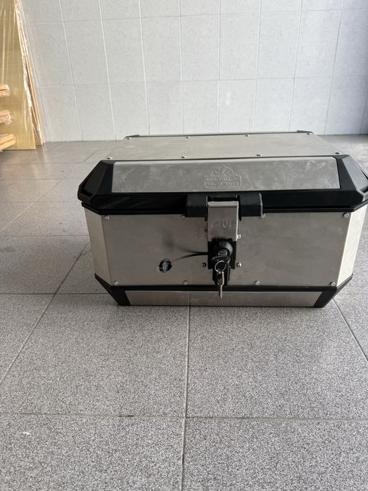 Top case givi trekker alaska