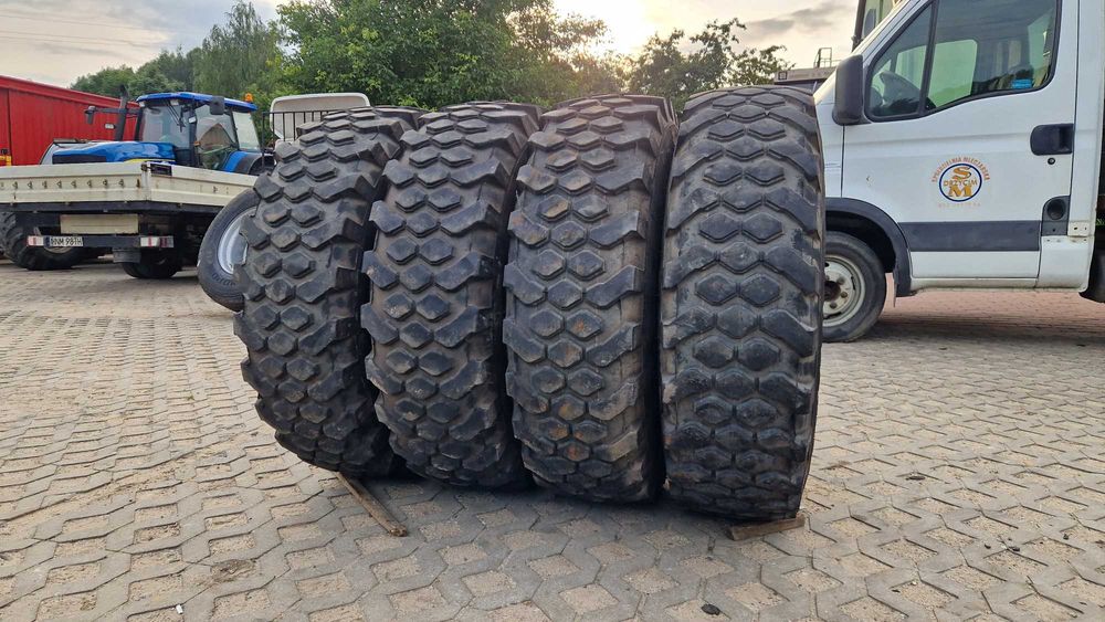12.5r20 12.5-20, 335/80r20 9.00-20, 10.00-20 Continental 90%HL HW 6011