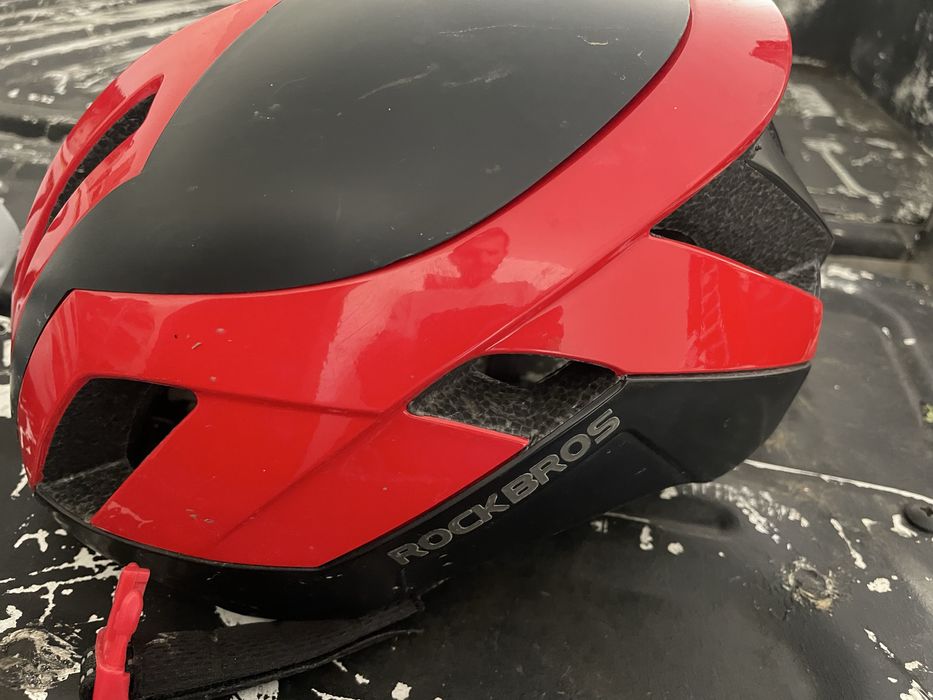 Capacetes de BTT ou estrada