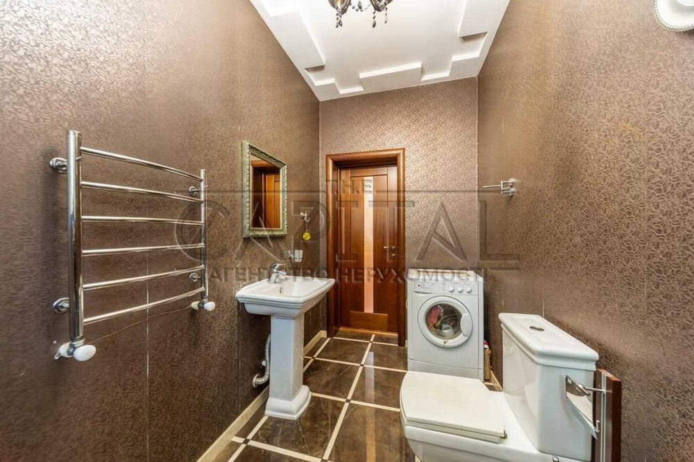 Продаж / будинку Віта Поштова / є гараж / 6 соток